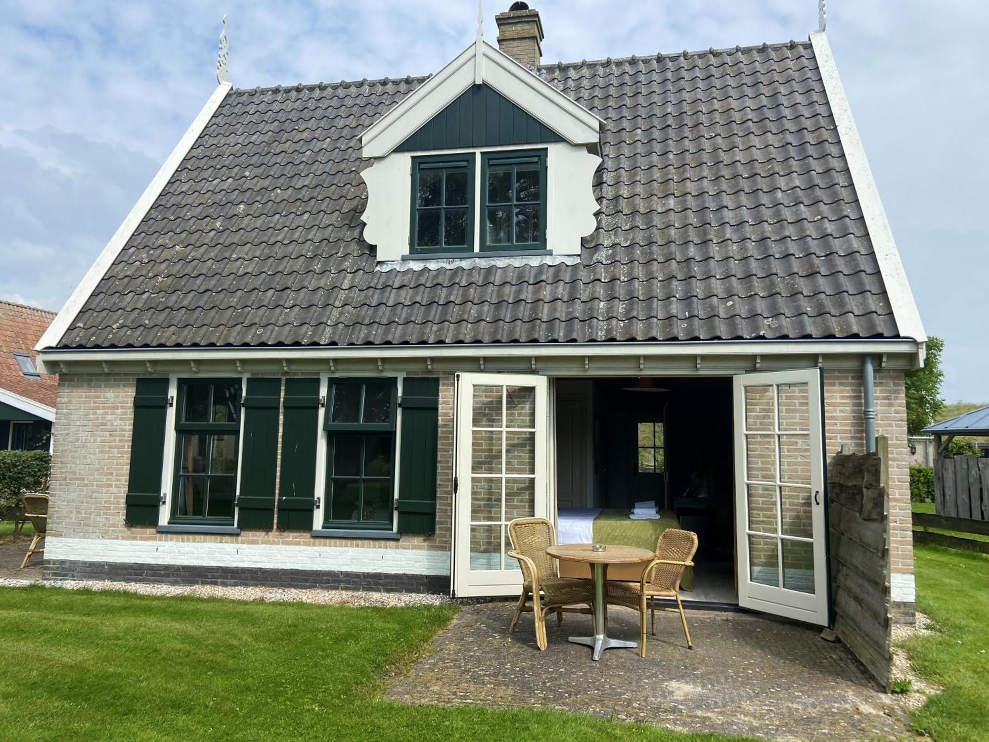 Recreatiepark Wiringherlant Hippolytushoef Habitación foto